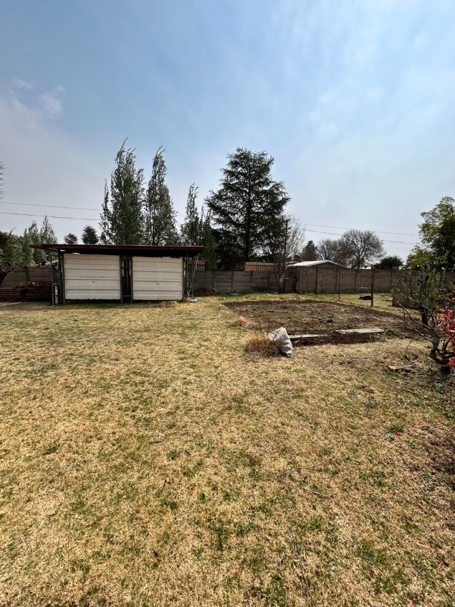 4 Bedroom Property for Sale in Hospitaalheuwel Free State